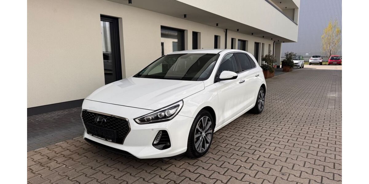 Hyundai i30 167.500 km 10.900 &euro; Worms 67547