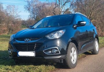 Hyundai ix35 152.000 km 7.200 &euro; Heddesheim 68542