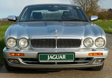 Jaguar Daimler 64.000 km 49.999 &euro; Heppenheim 64646