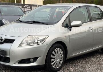 Toyota Auris 149.000 km 3.499 &euro; Lampertheim 68623