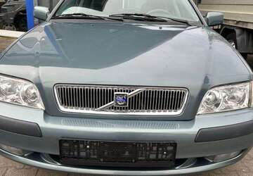 Volvo V40 152.096 km 3.999 &euro; Sandhausen 69207