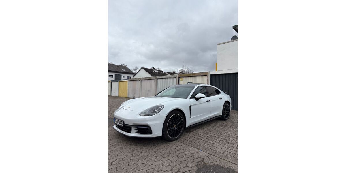 Porsche Panamera 83.800 km 64.900 &euro; Ludwigshafen am Rhein 67071