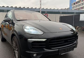 Porsche Cayenne 95.700 km 39.999 &euro; Hockenheim 68766