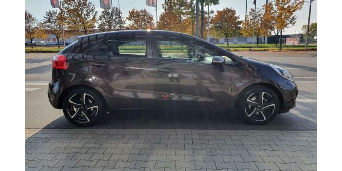 Kia Rio 172.000 km 5.000 &euro; Forst an der Weinstraße 67147