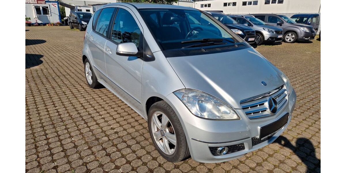 Mercedes-Benz A 180 246.000 km 1.999 &euro; Ludwigshafen Am Rhein 67059