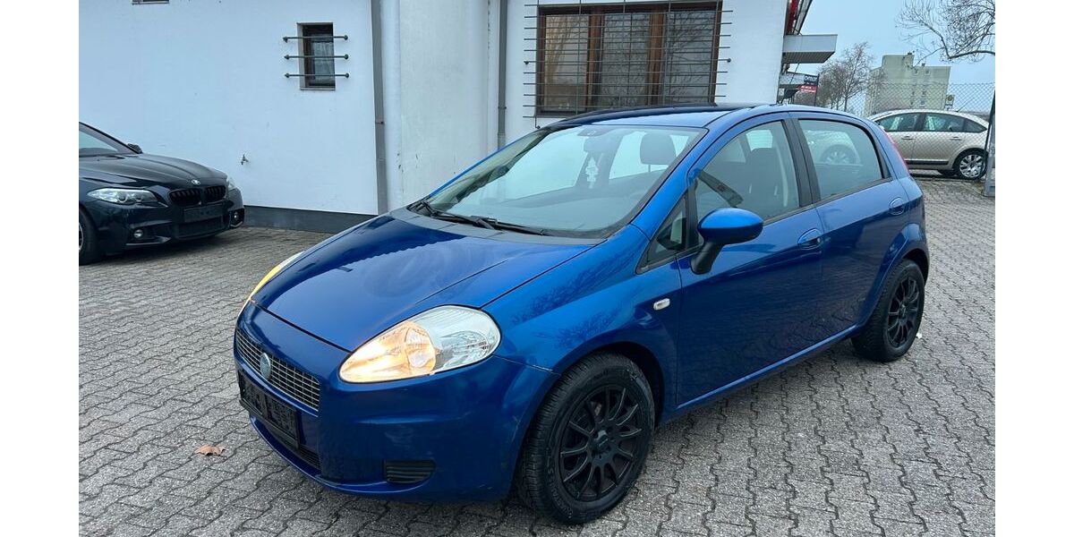 Fiat Grande Punto 182.000 km 1.999 &euro; Worms 67547