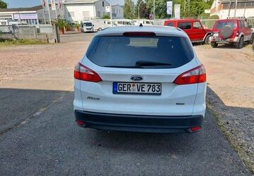 Ford Focus 145.000 km 2.900 &euro; Neustadt/Wstr. 67433