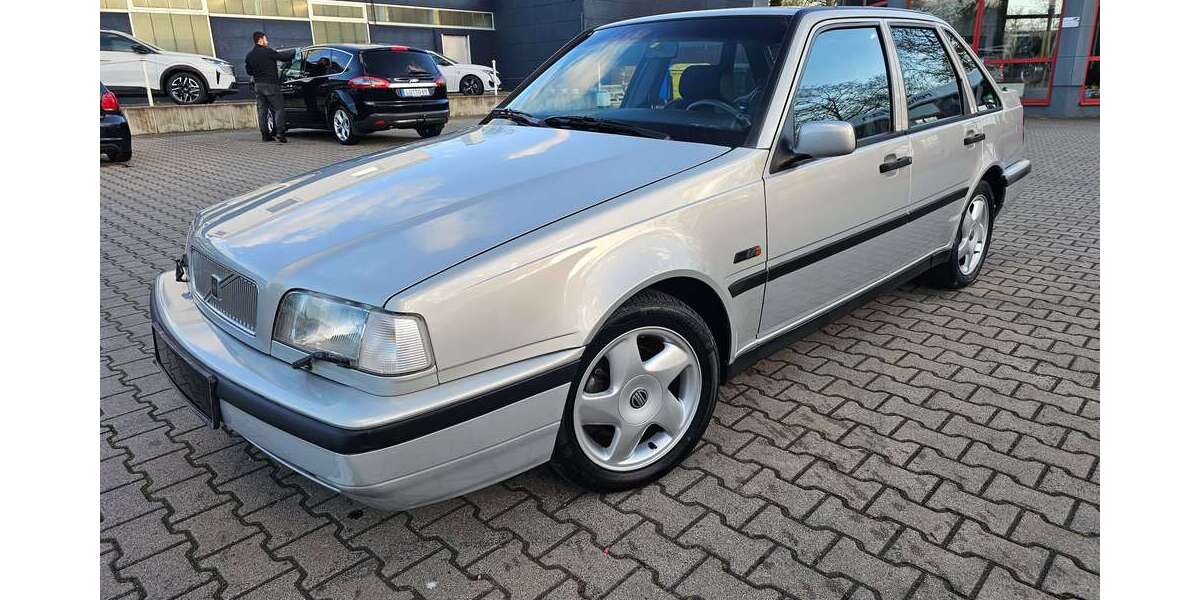 Volvo 440 181.000 km 5.999 &euro; Ludwigshafen 67071