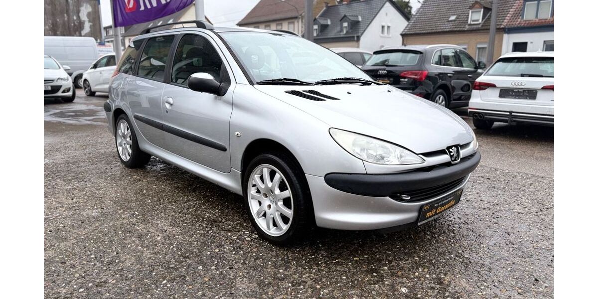 Peugeot 206 147.642 km 2.399 &euro; Ludwigshafen am Rhein 67071