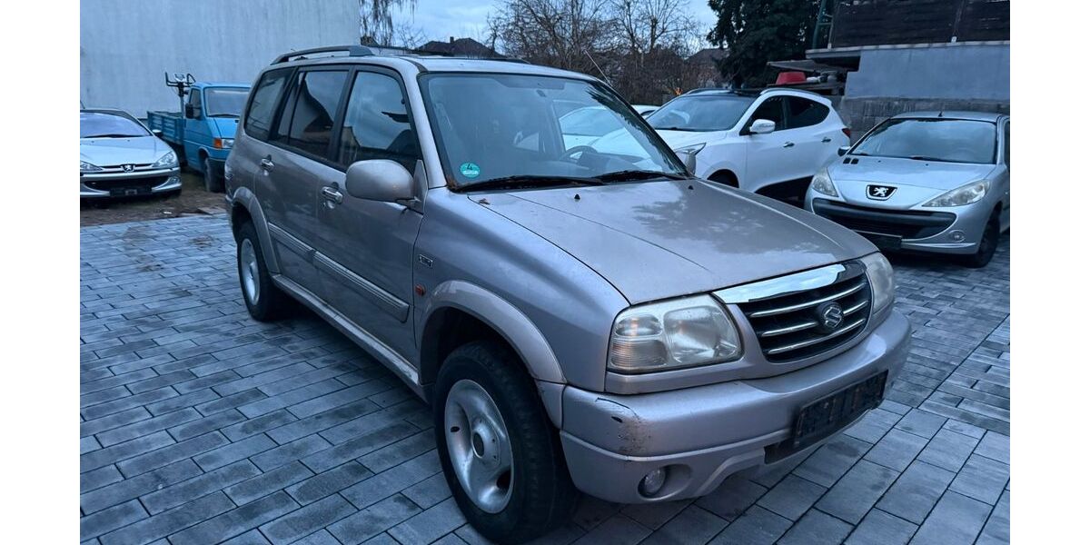 Suzuki Grand Vitara 139.000 km 2.900 &euro; Waghäusel 68753
