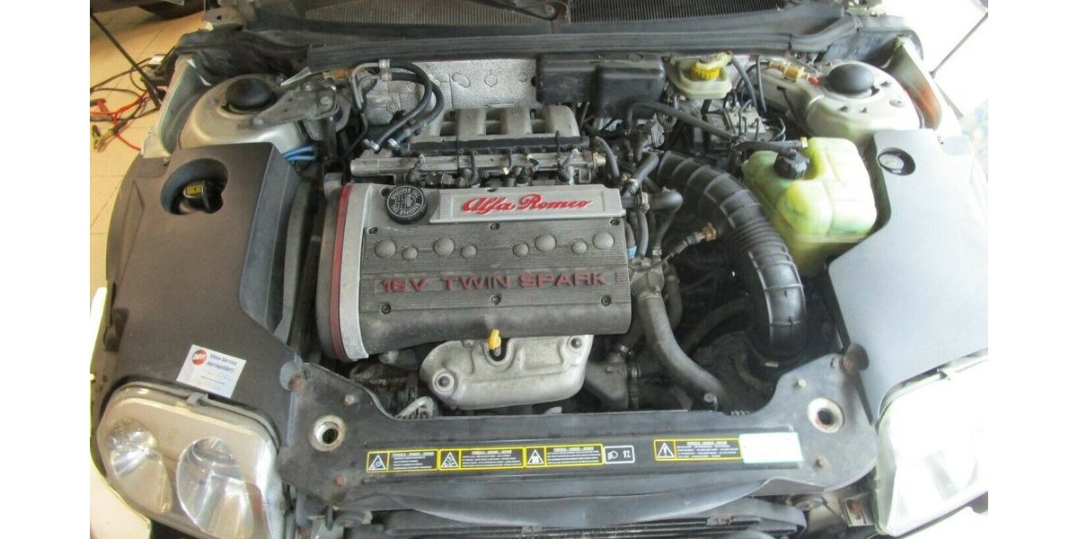 Alfa Romeo Spider 2.0 16V T.Spark L 192.300 km 4.985 &euro; Hirschberg 69493