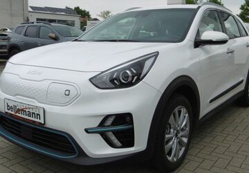 Kia Niro 10.300 km 27.900 &euro; St. Leon-Rot OT Rot 68789