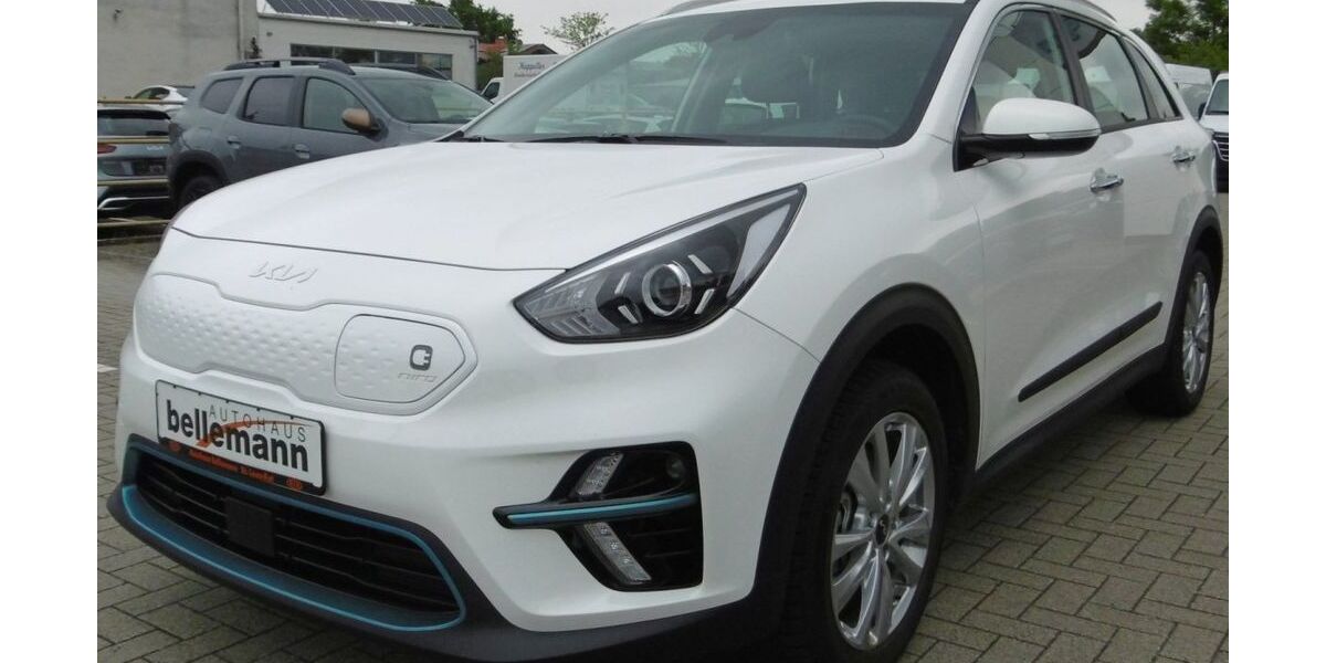 Kia Niro 10.300 km 27.900 &euro; St. Leon-Rot OT Rot 68789