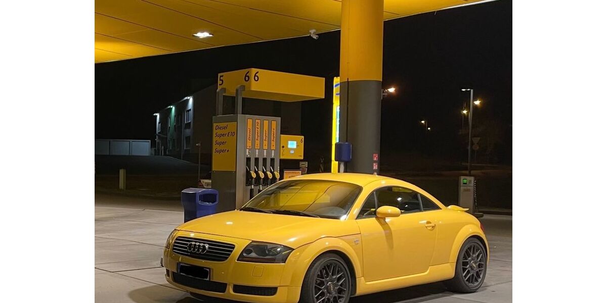 Audi TT 111.500 km 10.999 &euro; Eisenberg 67304