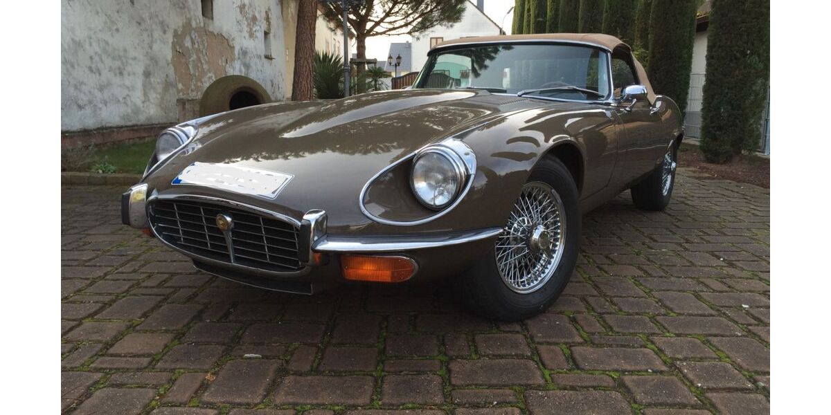 Jaguar E-Type 61.292 km 76.500 &euro; Römerberg 67354