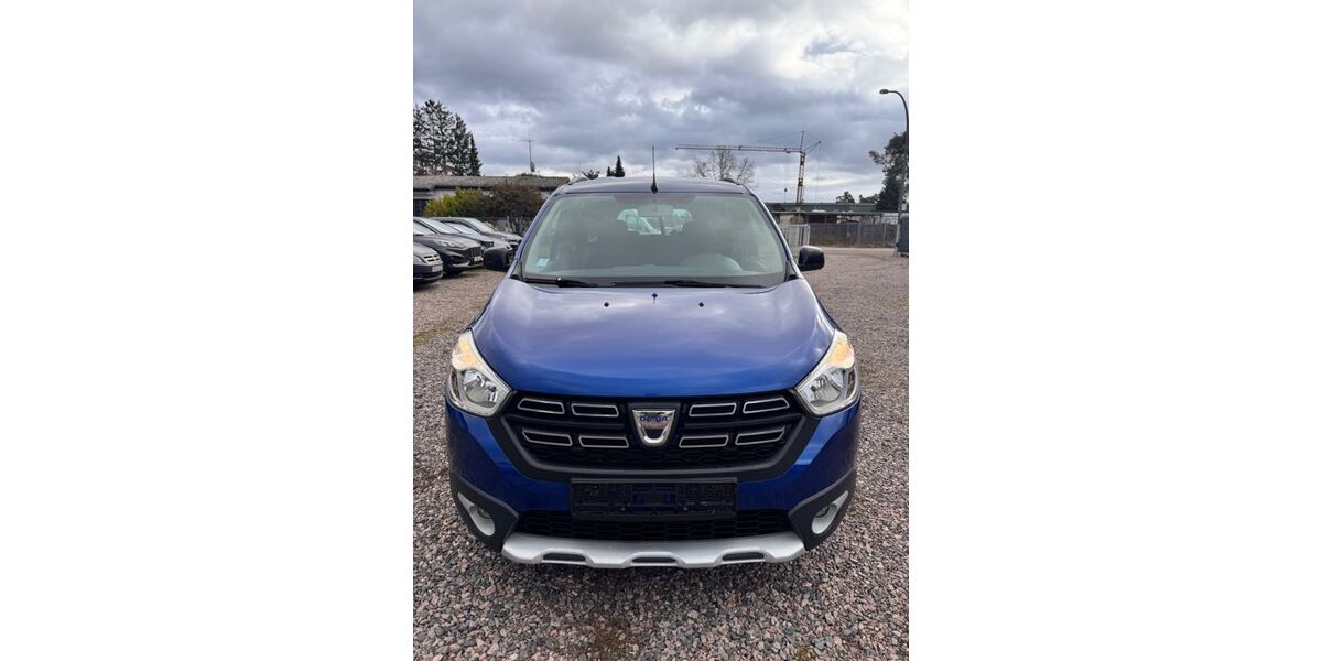 Dacia Lodgy 141.000 km 9.900 &euro; Hassloch 67454