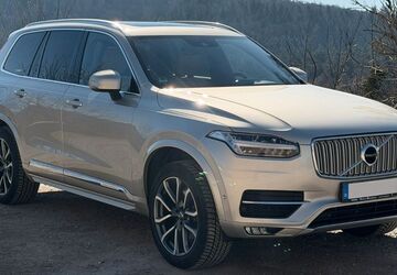 Volvo XC90 81.300 km 32.690 &euro; Mannheim 68165