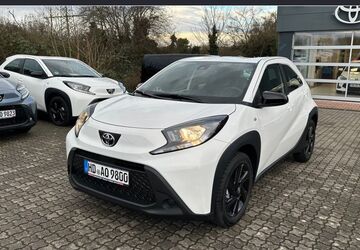 Toyota Aygo (X) 2.555 km 16.990 &euro; Wiesloch 69168