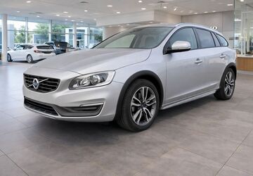 Volvo V60 Cross Country 112.000 km 14.899 &euro; Viernheim 68519