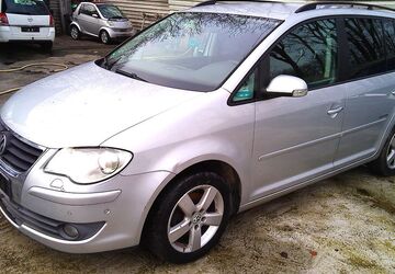 VW Touran 272.876 km 1.999 &euro; Mannheim 68309