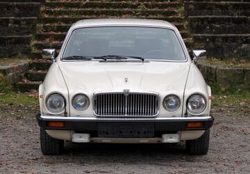 Jaguar Daimler 108.000 km 29.999 &euro; Heppenheim (Bergstraße) 64646