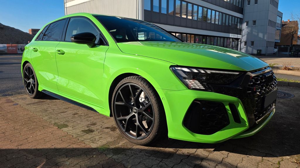 Audi RS3 8.000 km 59.850 &euro; Oftersheim 68723