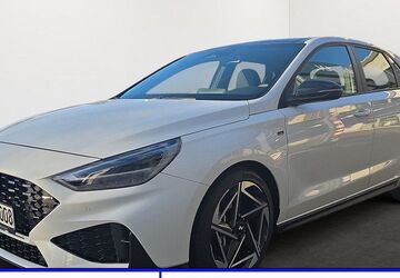 Hyundai i30 8.096 km 26.990 &euro; Mannheim 68219