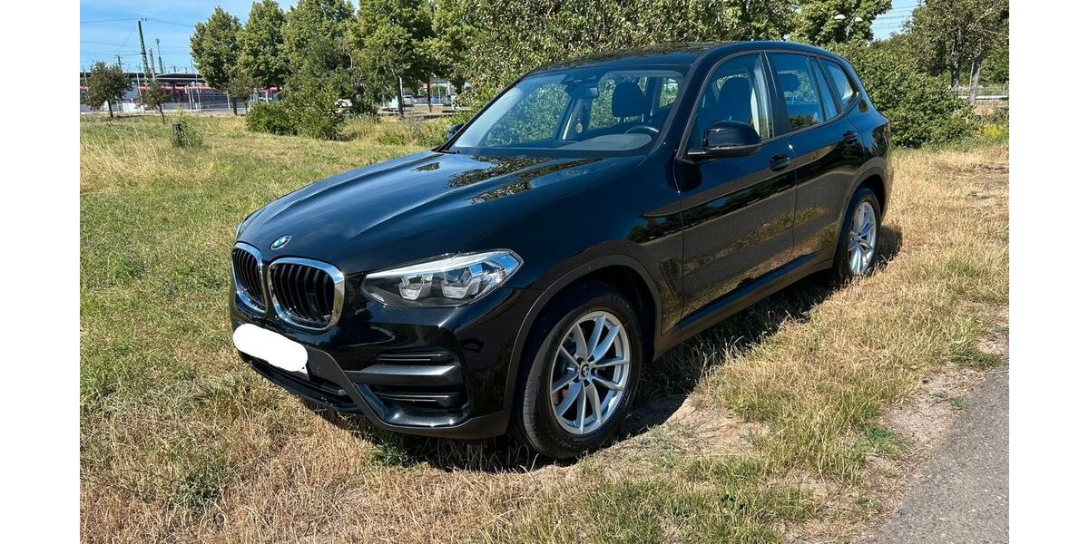 BMW X3 101.000 km 25.000 &euro; Mannheim 68259