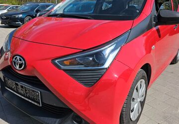 Toyota Aygo (X) 38.376 km 9.850 &euro; Lachen-Speyerdorf 67435