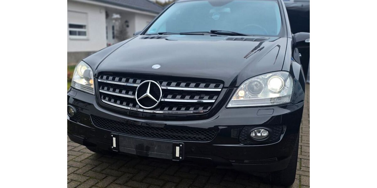 Mercedes-Benz ML 320 202.840 km 9.999 &euro; Grunstadt 67269