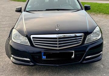 Mercedes-Benz C 180 215.000 km 5.250 &euro; Mannheim 68199