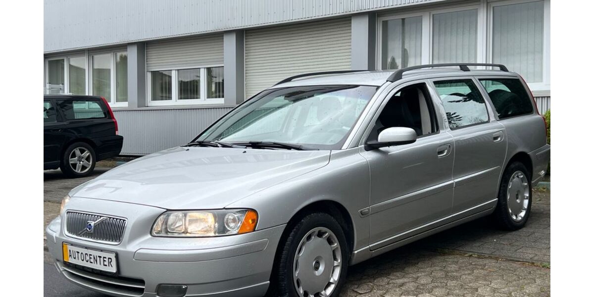 Volvo V70 235.000 km 2.990 &euro; Weinheim 69469