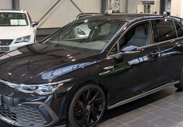 VW Golf 93.000 km 27.900 &euro; Weinheim 69469