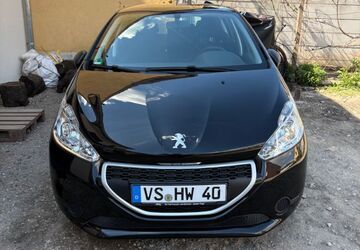 Peugeot 208 18.809 km 12.800 &euro; Mannheim 68239