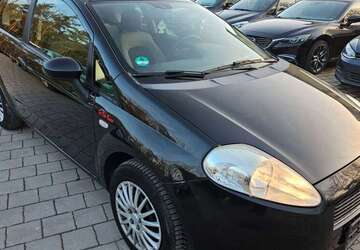 Fiat Grande Punto 106.414 km 2.650 &euro; Lachen-speyerdorf 67435
