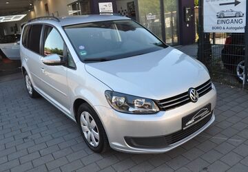 VW Touran 213.000 km 5.490 &euro; Mannheim 68305