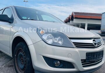 Opel Astra 125.000 km 3.499 &euro; Ketsch 68775