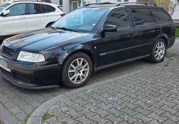 Skoda Octavia 298.000 km 3.500 &euro; Mannheim 68239