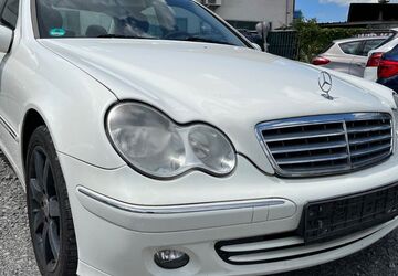 Mercedes-Benz C 350 283.777 km 2.999 &euro; Reilingen 68799