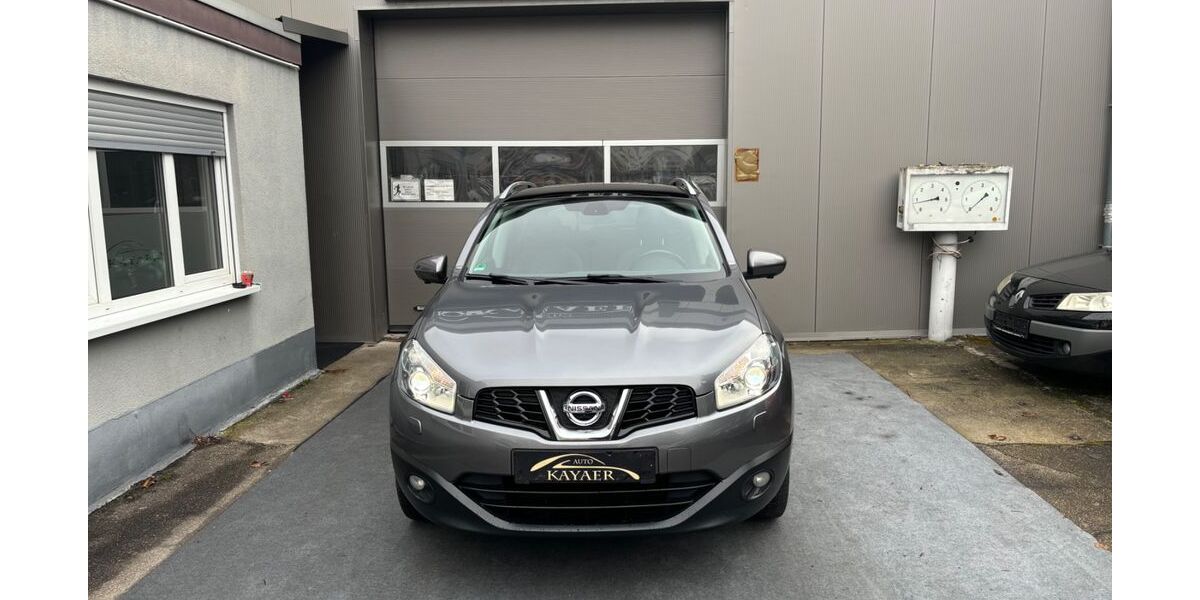 Nissan Qashqai 89.000 km 10.700 &euro; Mutterstadt (Kreis Ludwigshafen) 67112