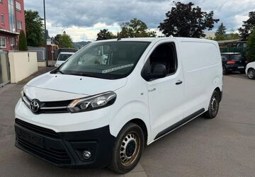 Toyota Proace (Verso) 364.000 km 4.999 &euro; Bad Dürkheim 67098