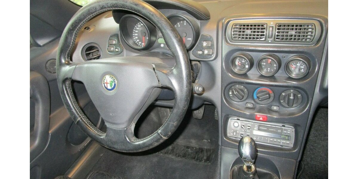 Alfa Romeo Spider 2.0 16V T.Spark L 192.300 km 4.985 &euro; Hirschberg 69493