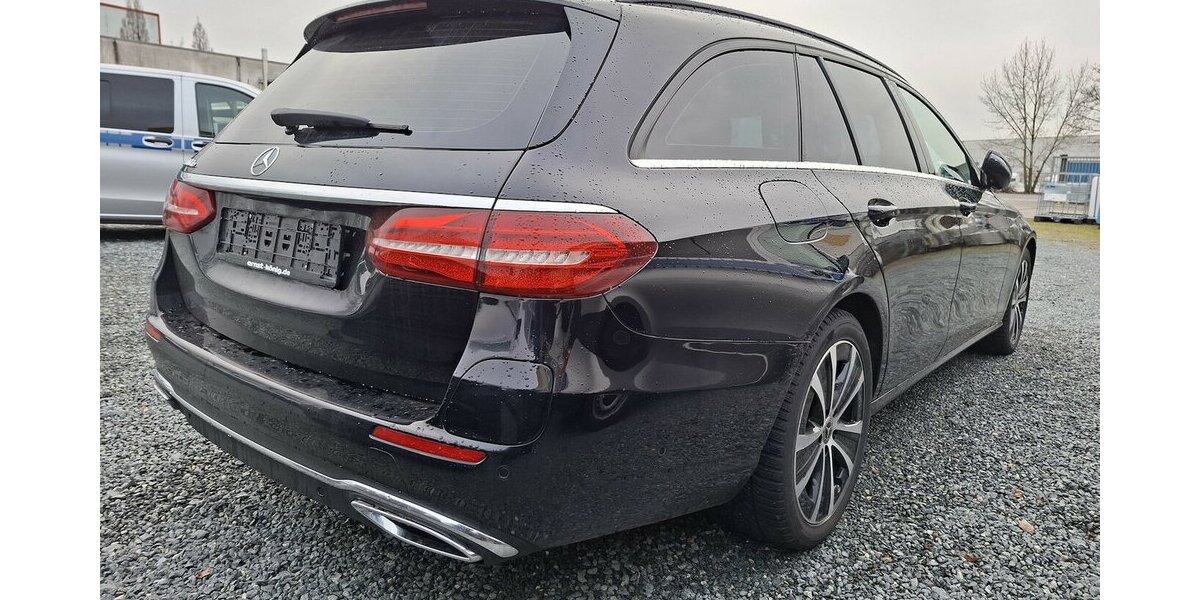 Mercedes-Benz E 300 de black 2xKabel Avantgarde-Heck SH-vorhande 231.300 km 15.790 &euro; Gernsheim 64579