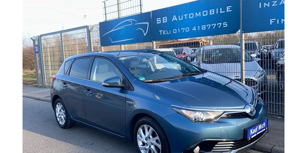 Toyota Auris 80.000 km 13.990 &euro; Hockenheim 68766