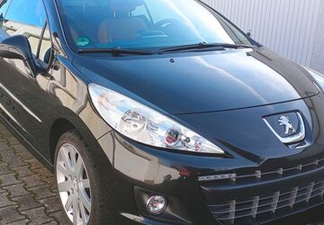 Peugeot 207 51.000 km 5.999 &euro; Waldsee 67165