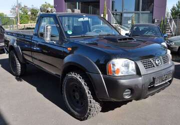 Nissan Navara 165.000 km 7.950 &euro; Mannheim 68305
