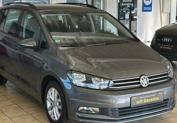 VW Touran 150.388 km 11.999 &euro; Edenkoben 67480