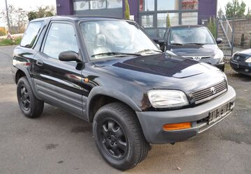 Toyota RAV 4 102.500 km 4.450 &euro; Mannheim 68305