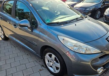 Peugeot 207 225.326 km 1.250 &euro; Lachen-Speyerdorf 67435