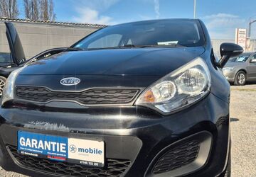 Kia Rio 238.800 km 2.199 &euro; Hockenheim 68766